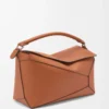 Große Puzzle Edge Tasche aus klassischem Kalbsleder Tan