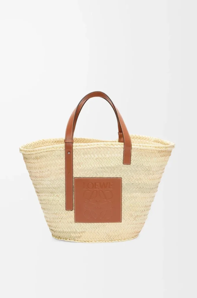 Großer Classic Basket aus Palmblättern und Kalbsleder Natur/Hellbraun