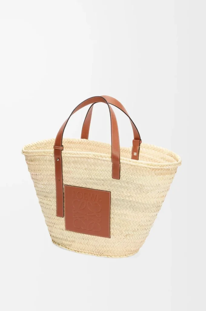 Großer Classic Basket aus Palmblättern und Kalbsleder Natur/Hellbraun