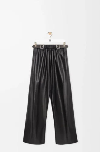 Gürtelhose aus schwarzem Nappalammleder