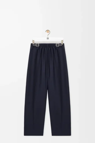 Gürtelhose aus Wolle und Seide in Marineblau