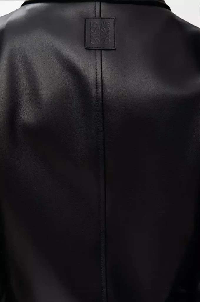 Gürteljacke aus Nappalammleder in Schwarz