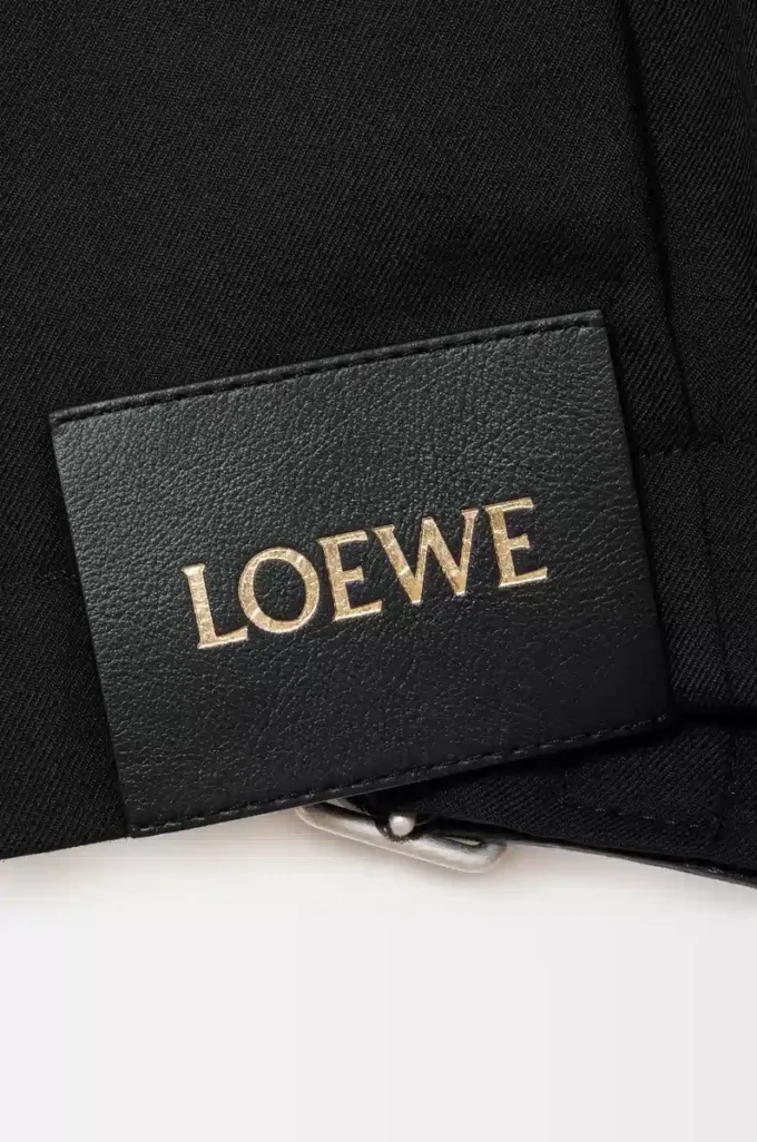 Gürteljacke aus Wolle Schwarz