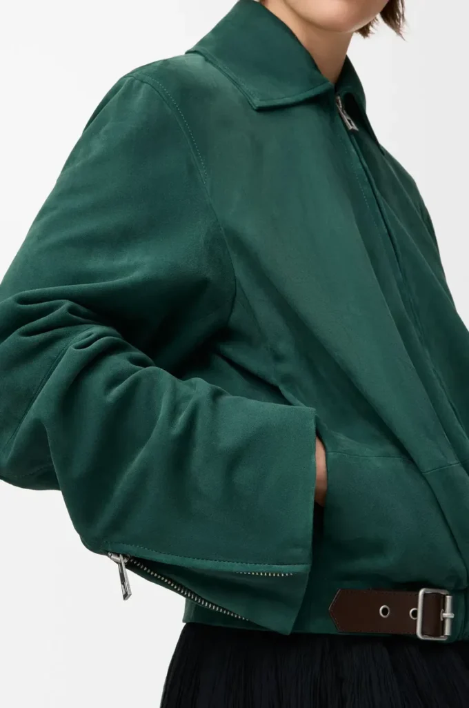 Gürteljacke aus Ziegenwildleder Grün