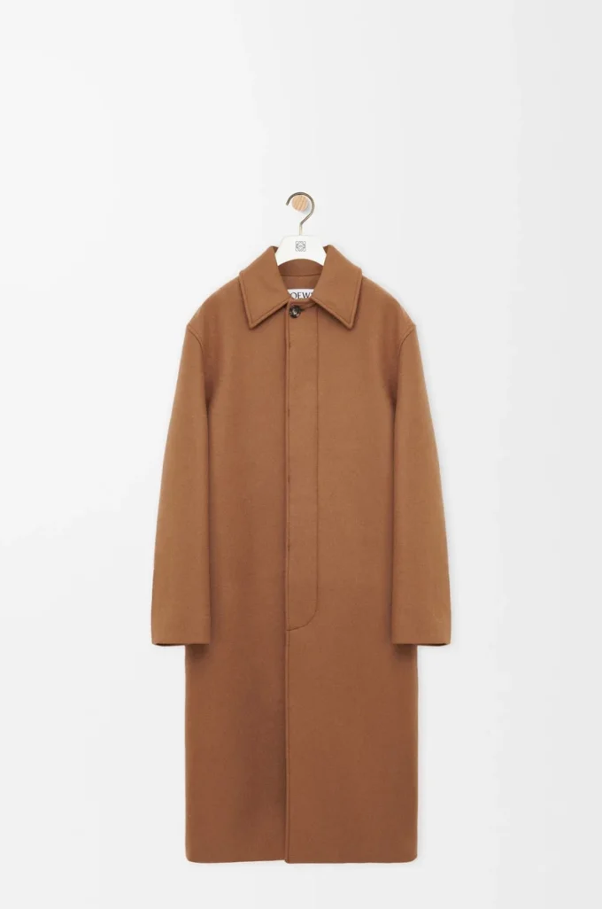 Gürtelmantel aus Wolle in Camel/Braun