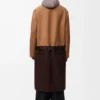 Gürtelmantel aus Wolle in Camel/Braun