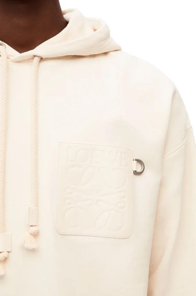 Hoodie in lockerer Passform aus Baumwolle in Weiß