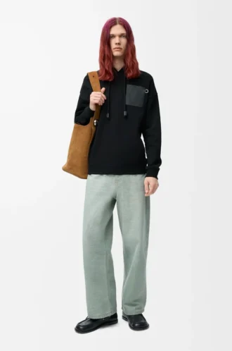 Hoodie in lockerer Passform aus Baumwolle Schwarz