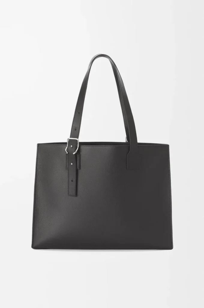 Horizontale Tasche mit Schnallenverschluss aus klassischem Kalbsleder Schwarz