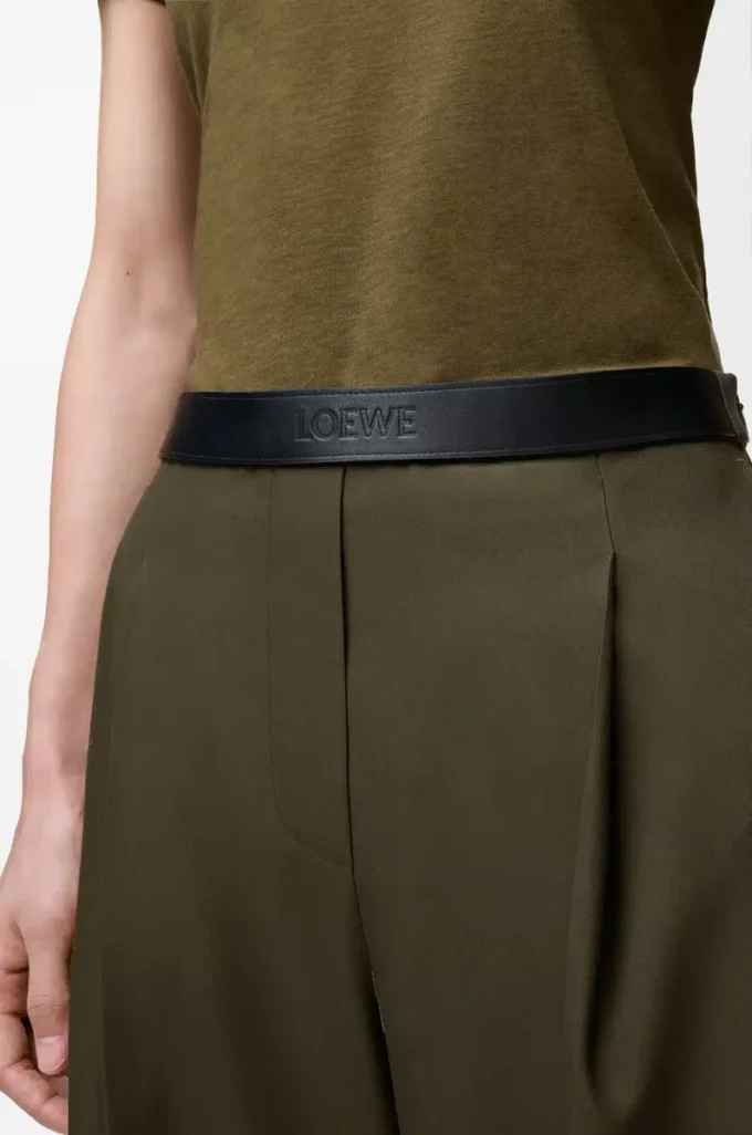 Hose aus Wolle in Khaki-Grün