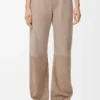 Hose aus Ziegenwildleder in Dunkelbeige