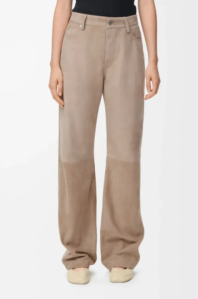 Hose aus Ziegenwildleder in Dunkelbeige