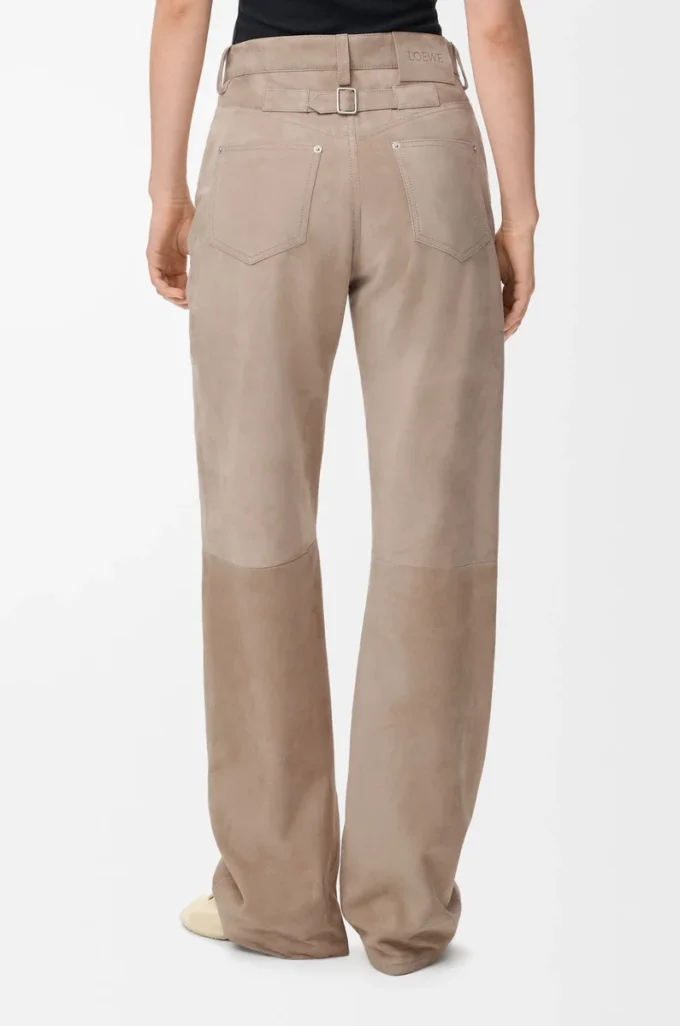 Hose aus Ziegenwildleder in Dunkelbeige