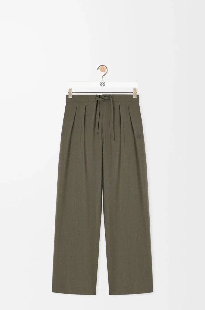 Hose mit Kordelzug aus Wolle in Khaki-Grün