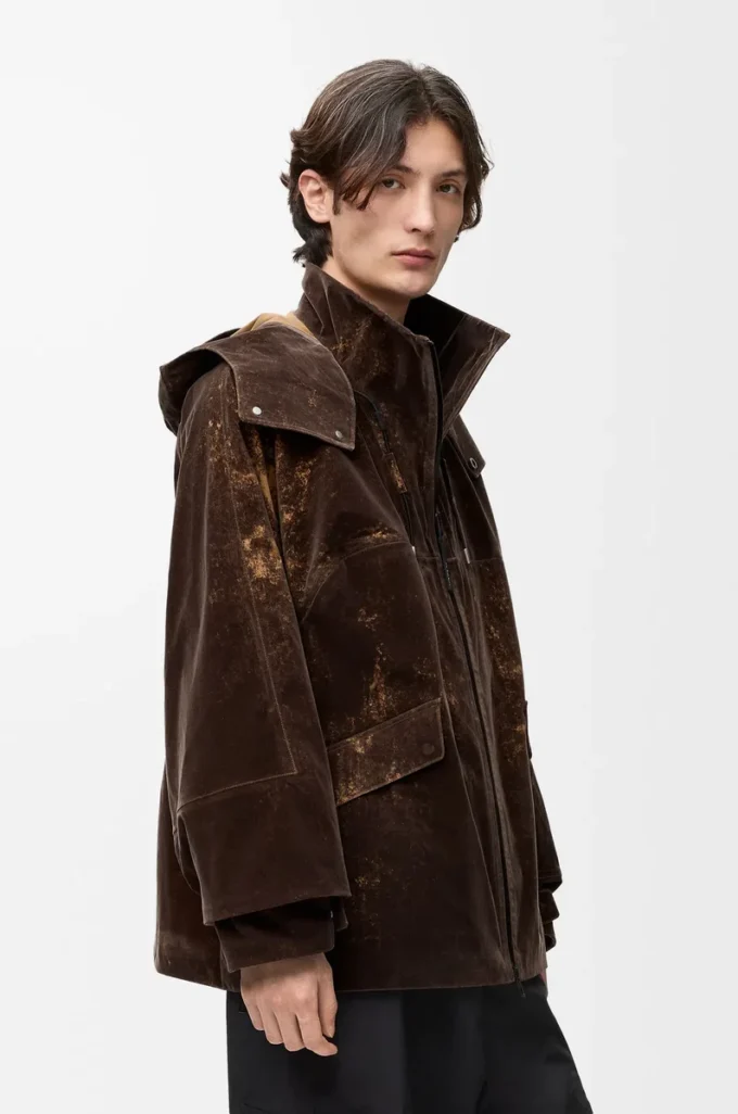 Jacke aus beflocktem Funktionsmaterial Schokoladenbraun Jacke aus beflocktem Funktionsmaterial Schokoladenbraun