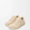 Jambo Sneaker aus Kalbswildleder Oat Milk