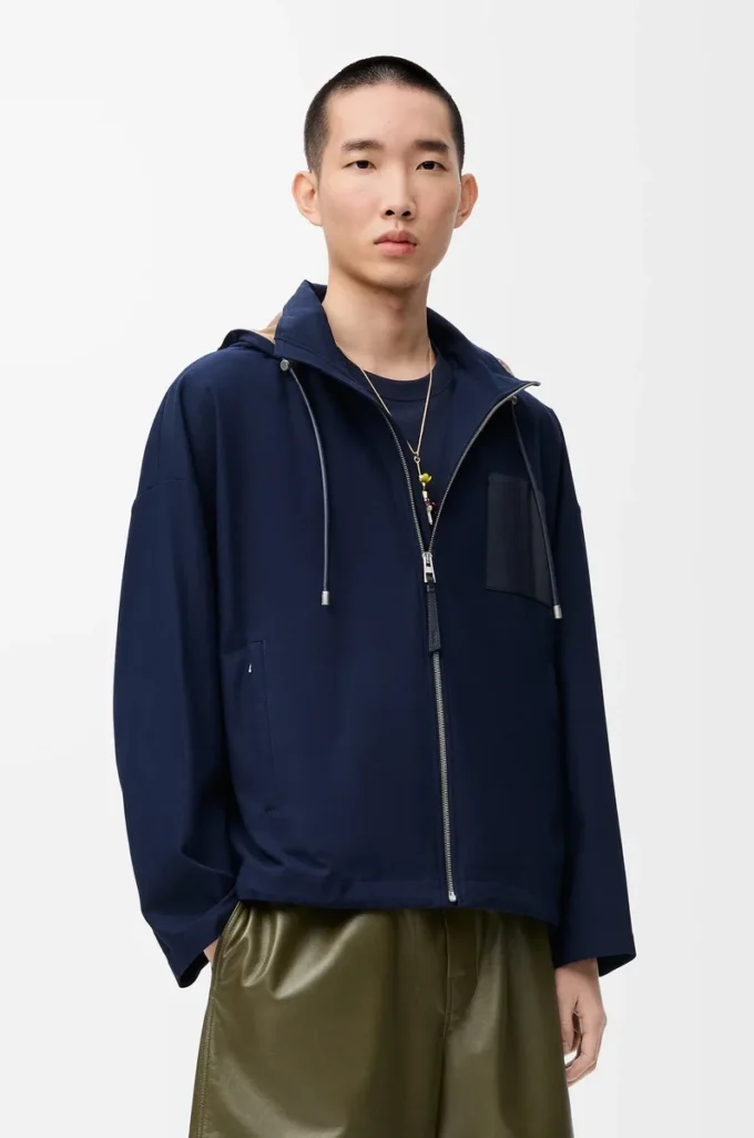 Kapuzenjacke aus Baumwolle in Navy/Beige