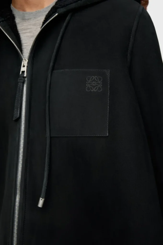 Kapuzenjacke aus Lammfell Schwarz
