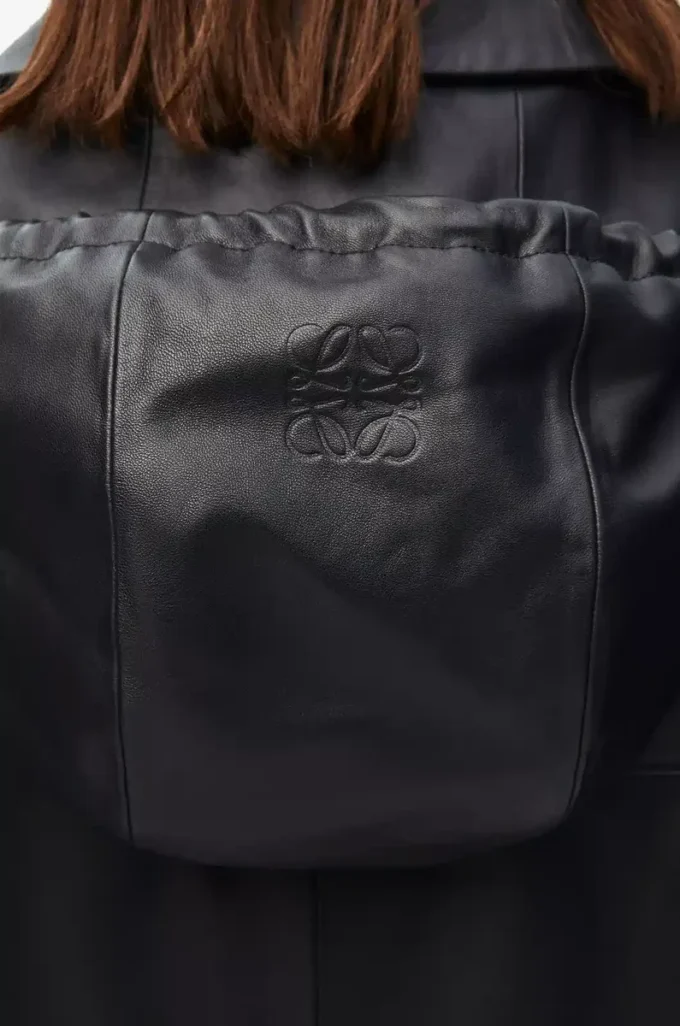 Kapuzenjacke aus Nappalammleder Schwarz