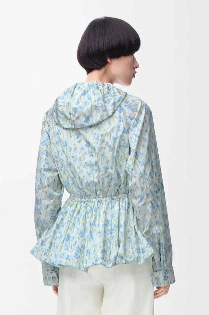 Kapuzenjacke aus Seidenmisch-Taft Weiß/Blau