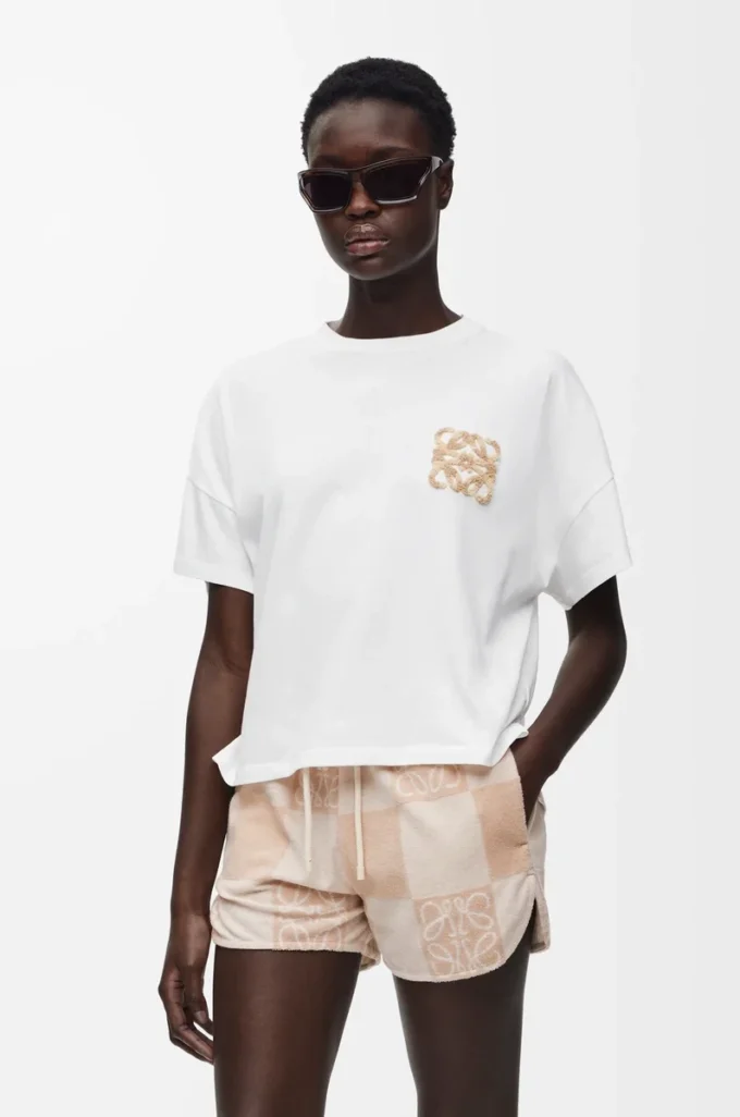 Kastenförmiges T-Shirt aus Baumwolle in Weiß