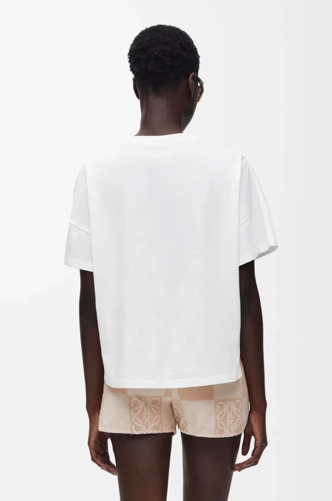 Kastenförmiges T-Shirt aus Baumwolle in Weiß