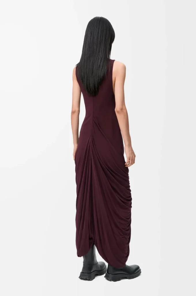 Kleid aus Viskose in Burgunderrot