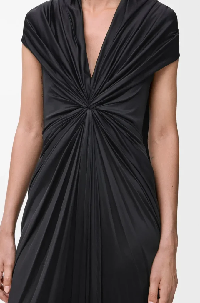 Kleid aus Viskose Schwarz