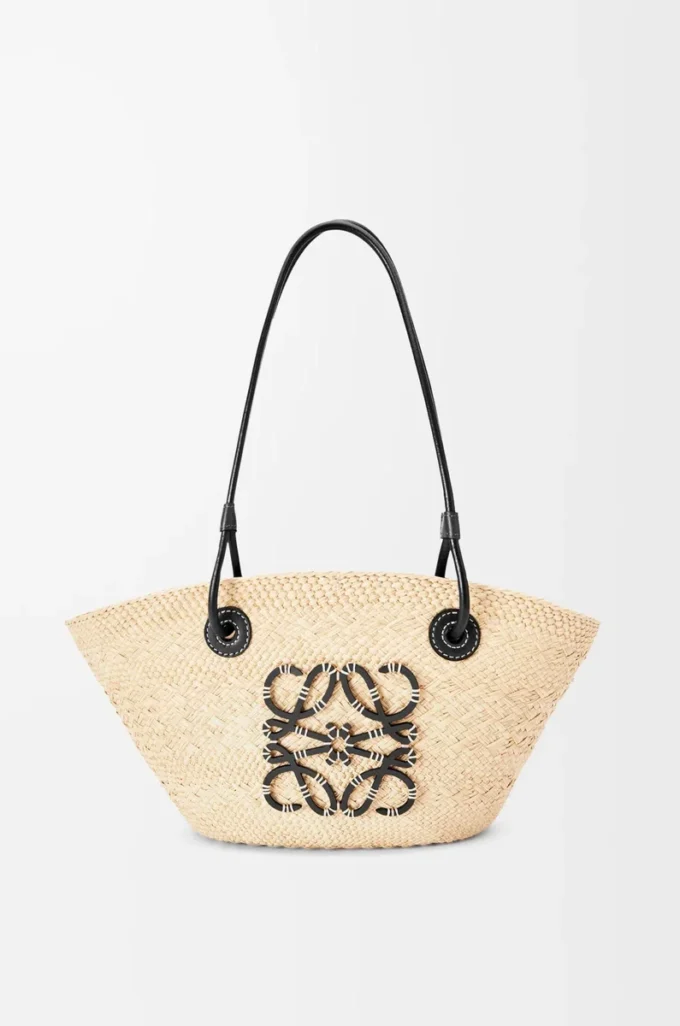 Kleine Anagram Basket Tasche aus Iraca-Palme und Kalbsleder Natur/Schwarz