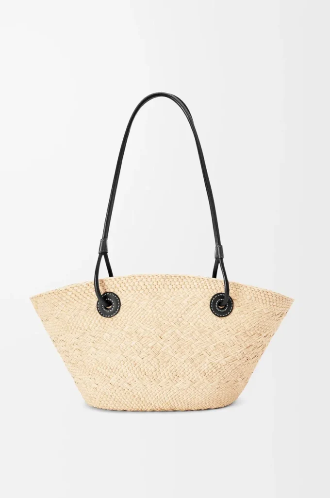 Kleine Anagram Basket Tasche aus Iraca-Palme und Kalbsleder Natur/Schwarz