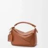 Kleine Featherlight Puzzle Tasche aus Nappalammleder in Pecan