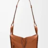 Kleine Hammock-Tasche aus klassischem Kalbsleder Tan