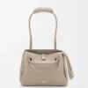 Kleine Madrid-Tasche aus geschmeidigem genarbtem Kalbsleder Clay
