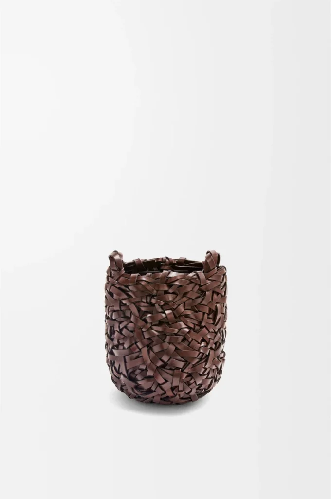Kleine Nest Basket Tasche aus Kalbsleder in Chestnut