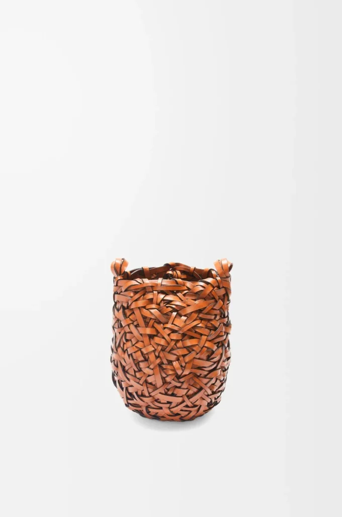 Kleine Nest Basket Tasche aus Kalbsleder Tan