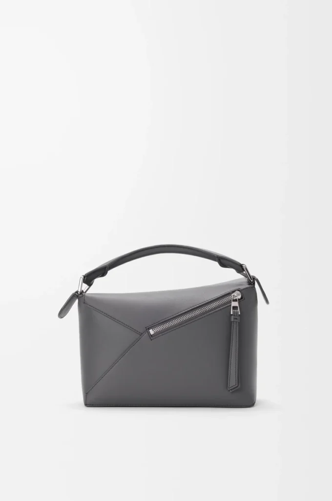 Kleine Puzzle Edge Tasche aus klassischem Kalbsleder in Schiefergrau