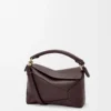 Kleine Puzzle Edge Tasche aus weichem genarbtem Kalbsleder in Dark Chestnut