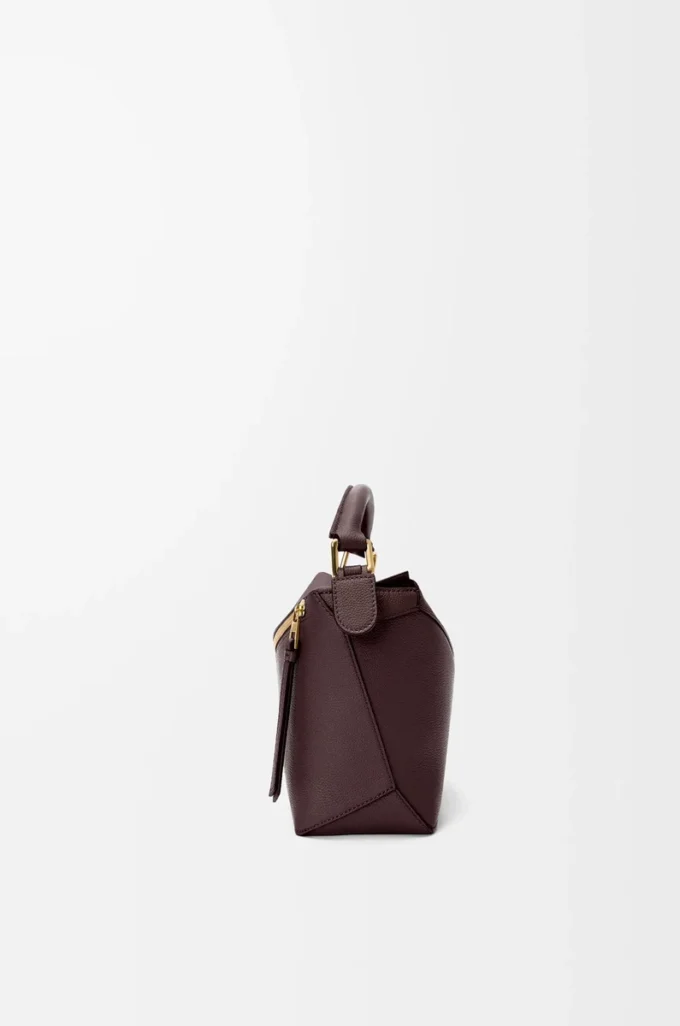 Kleine Puzzle Edge Tasche aus weichem genarbtem Kalbsleder in Dark Chestnut