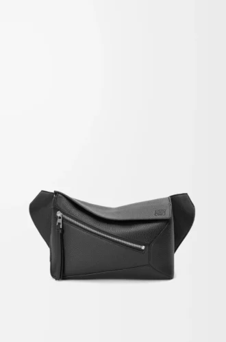 Kleine Puzzle-Gürteltasche aus genarbtem Kalbsleder Schwarz