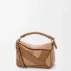Kleine Puzzle-Tasche aus klassischem Kalbsleder und Wildleder in Eiche