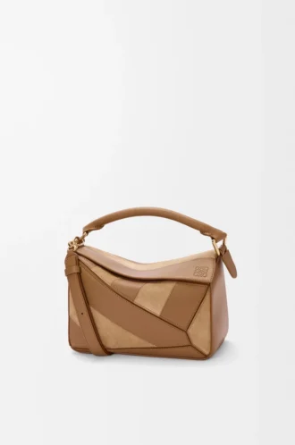 Kleine Puzzle-Tasche aus klassischem Kalbsleder und Wildleder in Eiche
