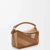 Kleine Puzzle-Tasche aus klassischem Kalbsleder und Wildleder in Eiche
