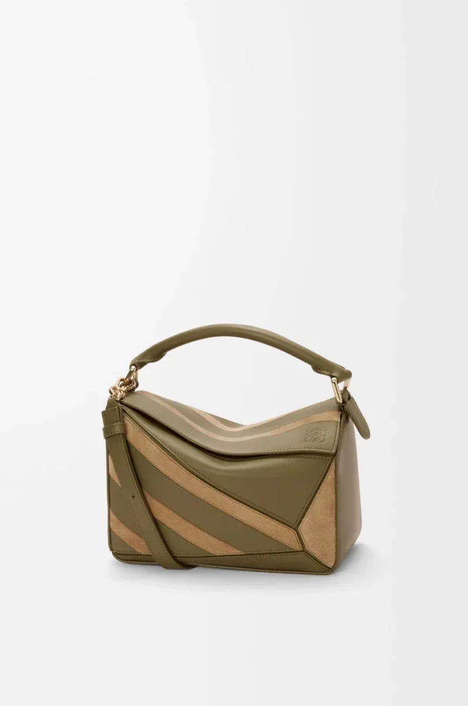 Kleine Puzzle-Tasche aus klassischem Kalbsleder und Wildleder Olive/Gold