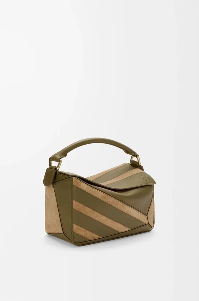 Kleine Puzzle-Tasche aus klassischem Kalbsleder und Wildleder Olive/Gold