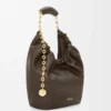 Kleine Squeeze-Tasche aus weichem Nappalammleder Schokolade