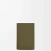 Kleine vertikale Geldbörse Pebble aus genarbtem Kalbsleder in Dark Khaki