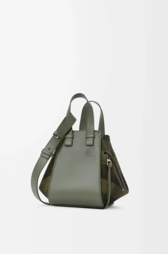 Kompakte Hammock-Tasche aus Wildleder und klassischem Kalbsleder Khaki/Grün