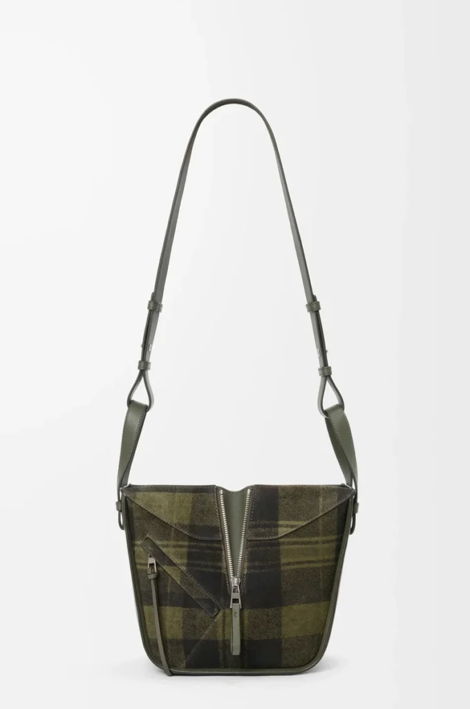 Kompakte Hammock-Tasche aus Wildleder und klassischem Kalbsleder Khaki/Grün