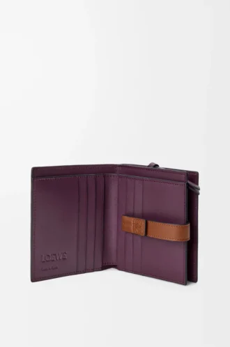 Kompakte Reißverschlussbrieftasche aus weichem genarbtem Kalbsleder Dirty Mauve/Squirrel
