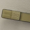 Kompakte Reißverschlussbrieftasche aus weichem genarbtem Kalbsleder Shell Grey/Eucalyptus